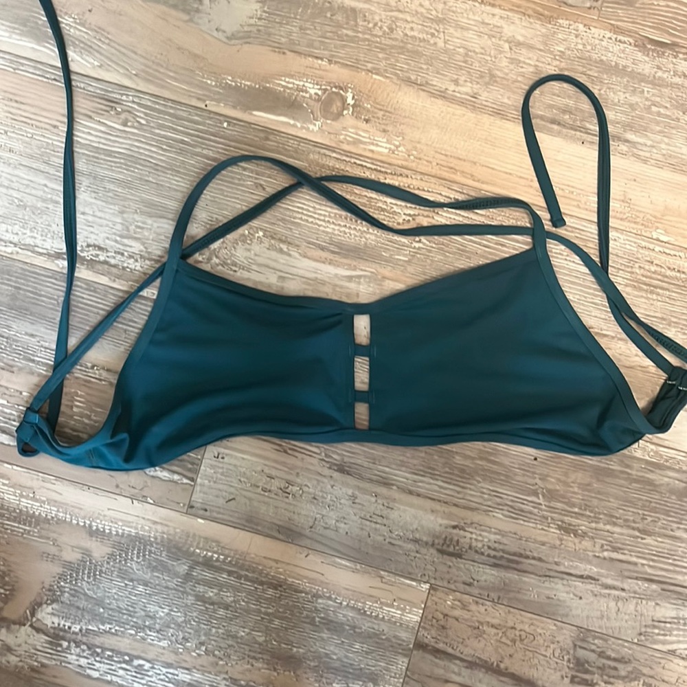 Jolyn swim top!